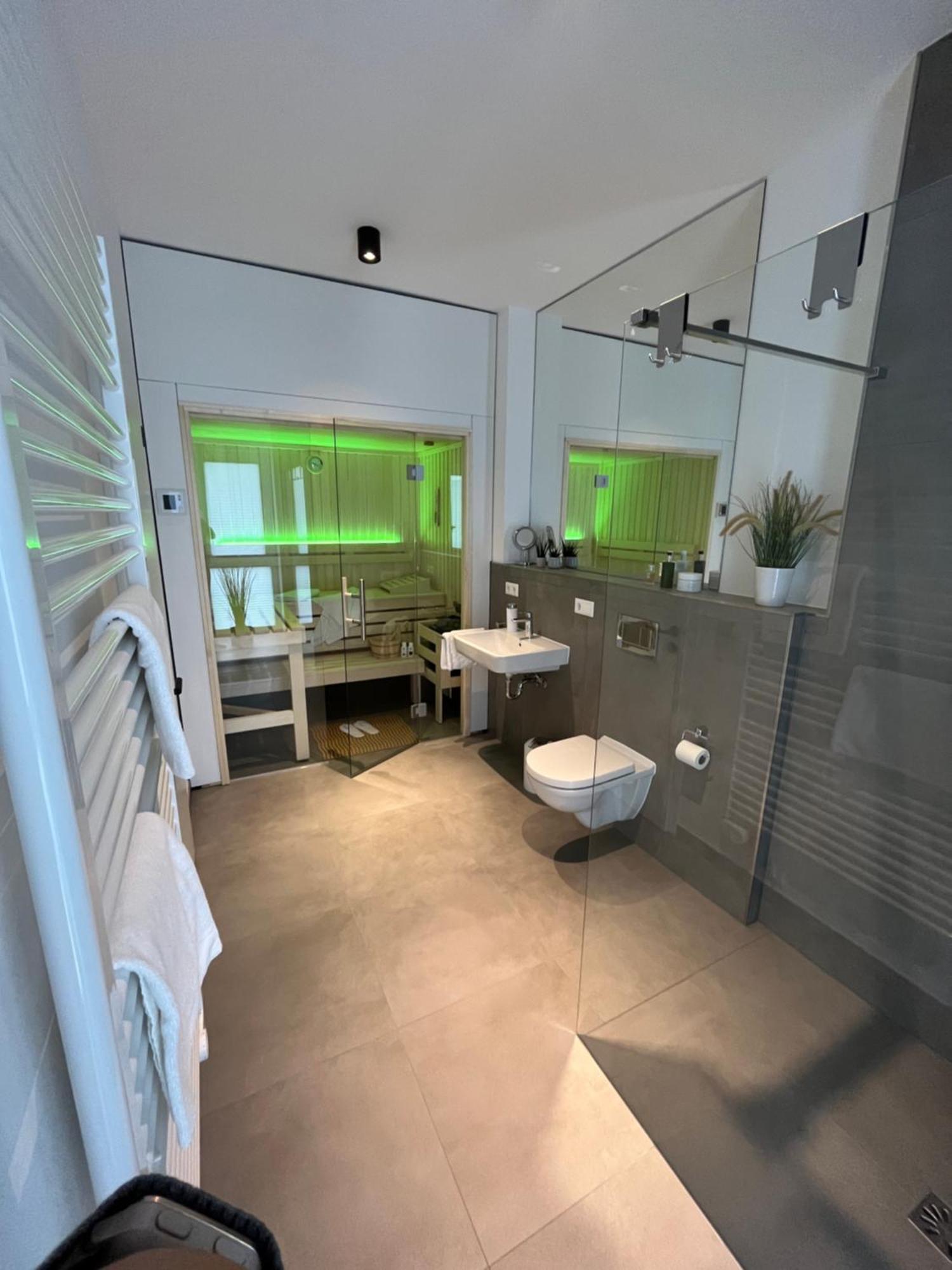 Holiday home Luxus-ferienhaus Mit Saunen Und Grossem Garten *
