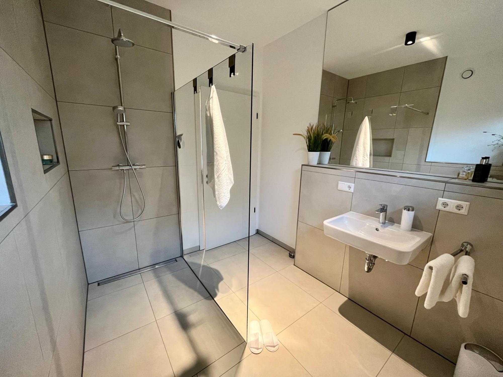 Holiday home Luxus-ferienhaus Mit Saunen Und Grossem Garten *