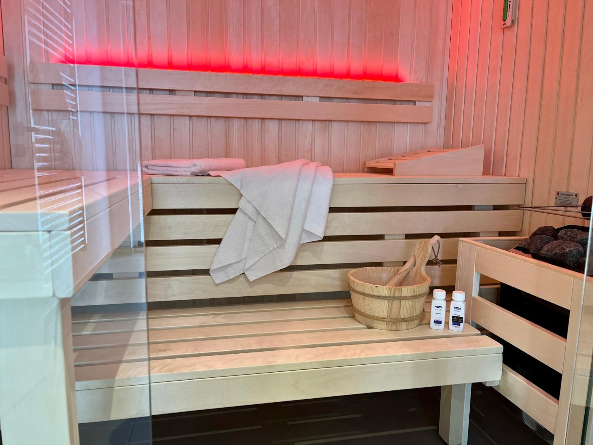 Luxus-ferienhaus Mit Saunen Und Grossem Garten Holiday home *